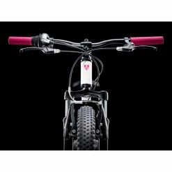Trek Precaliber 24' 8V Suspendu Girl 2022 -Vélos Soldes Magasin velo enfant trek precaliber 24 pouces 2022 girl 8 v suspendu 1 6