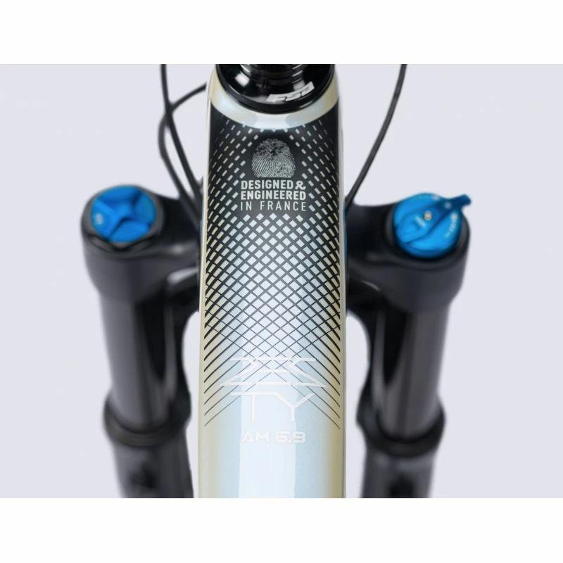 Lapierre Zesty AM 6.9 Carbon 2021 8 Lapierre Zesty AM 6.9 Carbon 2021 – Image 6